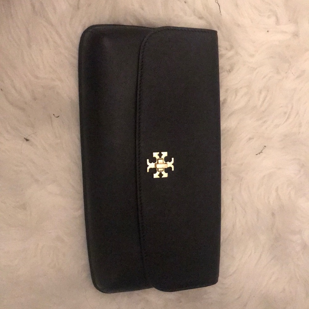 Black tory Burch  clutch